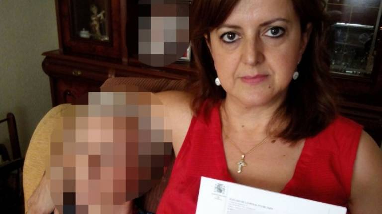 Condenada por robar a los ancianos a los que cuidaba Condenada por robar a los ancianos a los que cuidaba