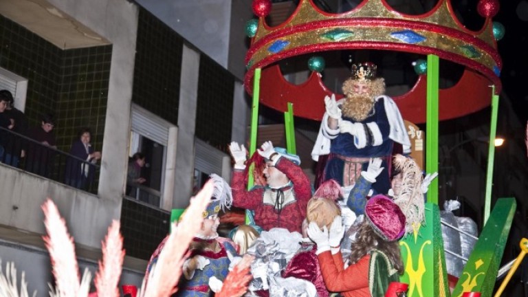 El PSOE exige explicaciones por el traslado como ganado de un grupo tras la Cabalgata de Reyes