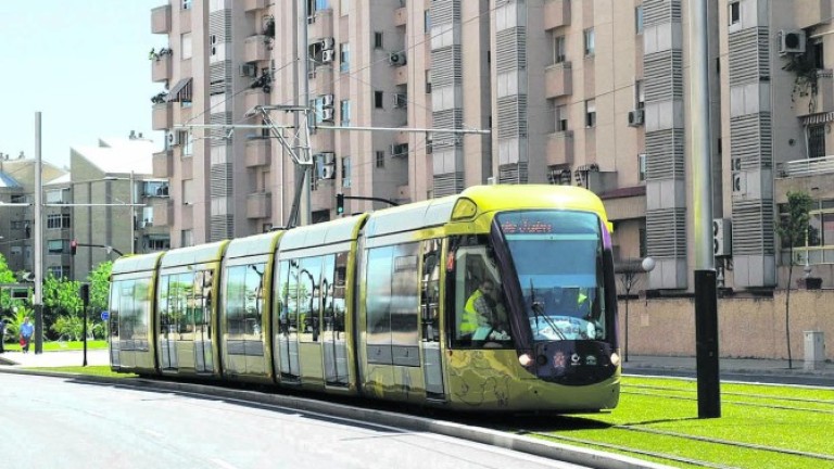 Férriz: “El único obstáculo para el tranvía es el Ayuntamiento de Jaén”