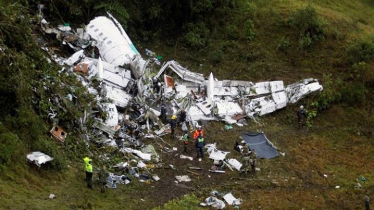El aeropuerto de Viru Viru dice que el avión del Chapecoense no tenía fallos graves El aeropuerto de Viru Viru dice que el avión del Chapecoense no tenía fallos graves