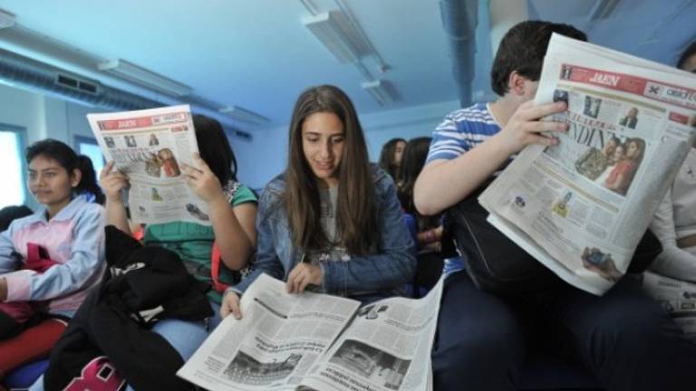 Bases del Concurso de Redacción Jóvenes Periodistas 2016 Bases del Concurso de Redacción Jóvenes Periodistas 2016