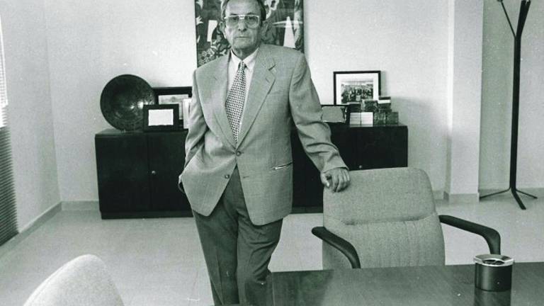 Esteban Ramírez, In Memoriam Esteban Ramírez, In Memoriam