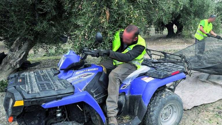 Protesta para exigir la homologación de quads en el campo