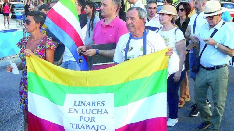 Manifestación “histórica” por el futuro de Linares
