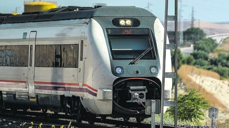 A licitación otro tramo más del ferrocarril a Madrid