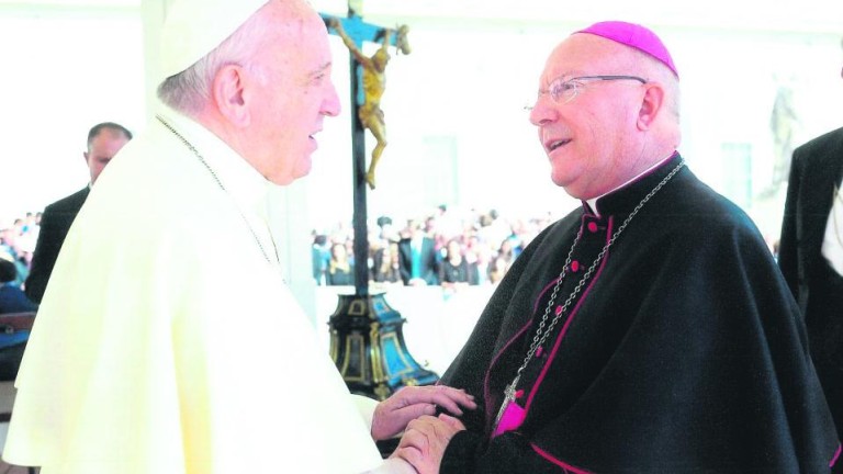 Encuentro del obispo con el Papa