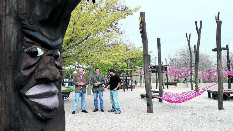 El “55%” de los parques infantiles ya cumple las normativas europeas El “55%” de los parques infantiles ya cumple las normativas europeas