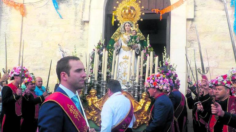 Lucha por la Virgen en Carchelejo Lucha por la Virgen en Carchelejo