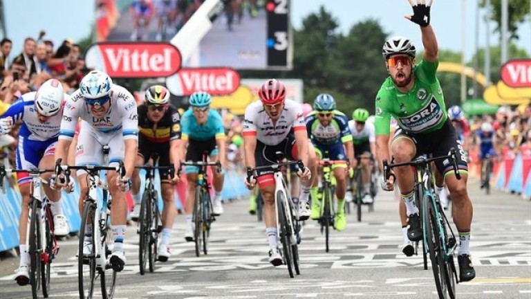 El eslovaco Peter Sagan se impone y logra su tercera etapa en el Tour de Francia