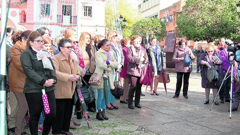 Repulsa unánime hacia la violencia Repulsa unánime hacia la violencia