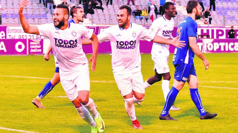 Pedro Beda le da una segunda vida al Real Jaén Pedro Beda le da una segunda vida al Real Jaén