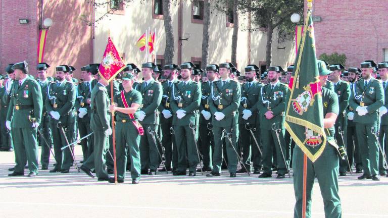 Muestra de orgullo español en la Academia de Baeza Muestra de orgullo español en la Academia de Baeza