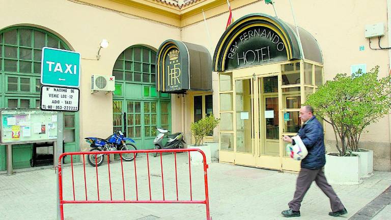 Plantean el antiguo hotel Rey Fernando como sede judicial Plantean el antiguo hotel Rey Fernando como sede judicial