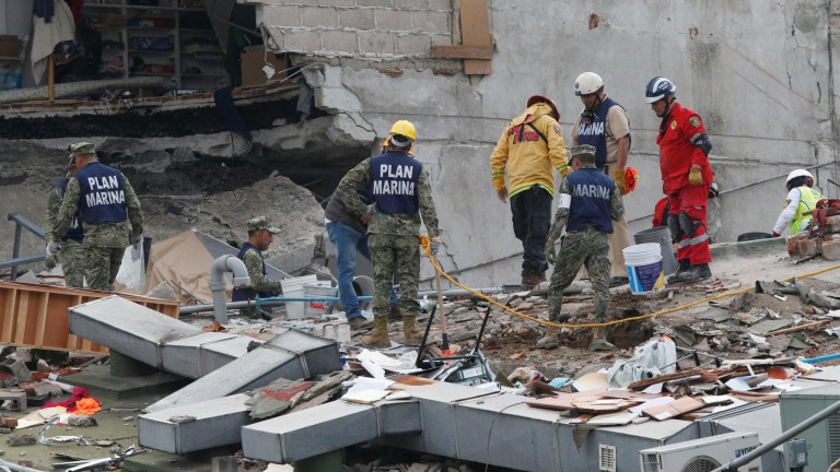238 muertos por el terremoto