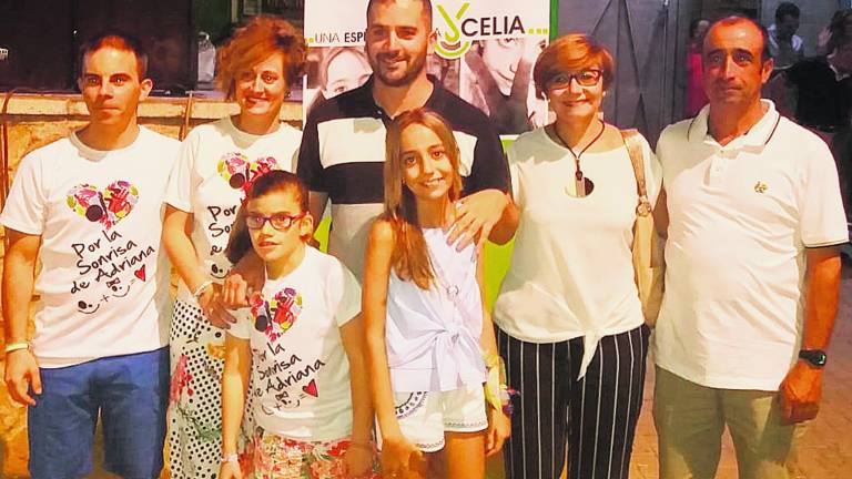 Jamilena celebra una noche solidaria en favor de la causa de Celia y Adriana Jamilena celebra una noche solidaria en favor de la causa de Celia y Adriana