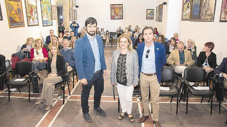 Vox quiere “corregir los vicios” del bipartidismo Vox quiere “corregir los vicios” del bipartidismo