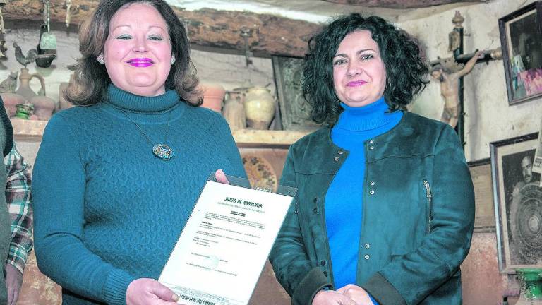 Conceden la Carta de Artesana a Tíscar Martínez Conceden la Carta de Artesana a Tíscar Martínez
