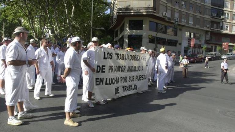 Detenidos dos exempleados de Primayor por quedarse dinero Detenidos dos exempleados de Primayor por quedarse dinero