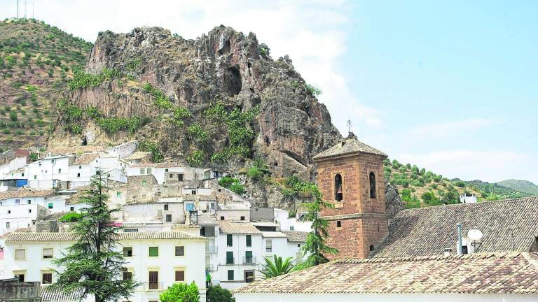 En tierra de fortalezas En tierra de fortalezas