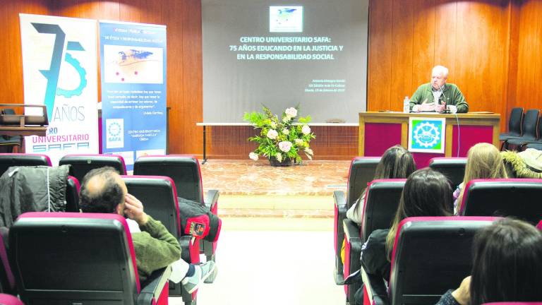 El 75 aniversario del Centro Universitario Safa El 75 aniversario del Centro Universitario Safa