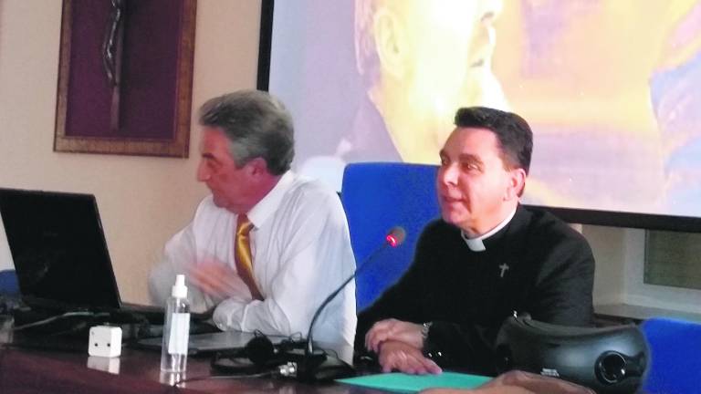 Laureano Benítez habla sobre el padre Pío, “santo de los milagros” Laureano Benítez habla sobre el padre Pío, “santo de los milagros”