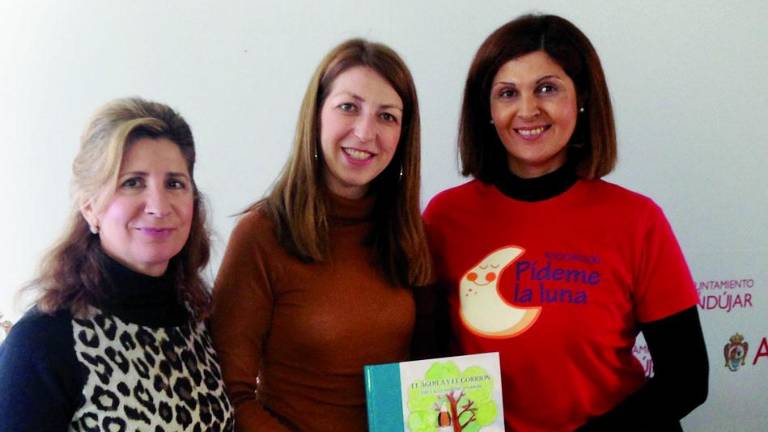 El Ayuntamiento contribuye a la labor de “Pídeme la Luna” El Ayuntamiento contribuye a la labor de “Pídeme la Luna”