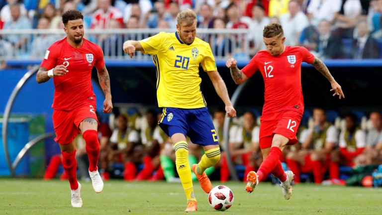 Una Inglaterra sin mucho brillo derrota a Suecia a balón parado