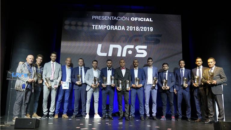 Sello amarillo en Gala de la Liga Nacional Sello amarillo en Gala de la Liga Nacional