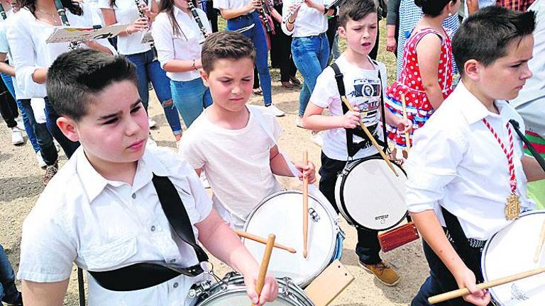 San Sebastián clausa clamor entre todos los fieles del cerro