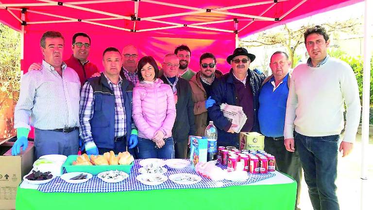 Los socialistas festejan el Día de Andalucía con un desayuno sano Los socialistas festejan el Día de Andalucía con un desayuno sano