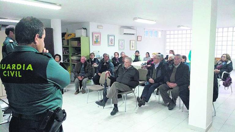 Los mayores de santaneros, prevenidos contra los robos