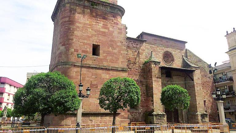 San Miguel, cortado al tráfico por desprendimiento de piedras