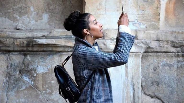 448.000 líneas de móvil jiennenses se beneficiarán del fin del “roaming” 448.000 líneas de móvil jiennenses se beneficiarán del fin del “roaming”