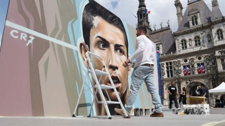 Belin retrata a Cristiano Ronaldo en París para la Eurocopa 2016