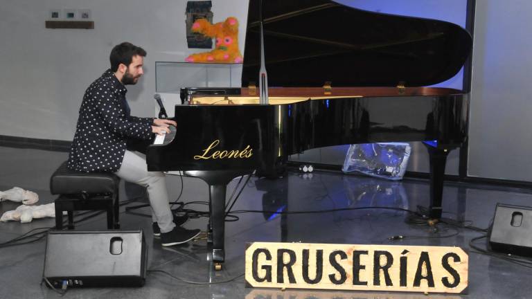 Chico Pérez cierra su gira en Jaén con un viaje a sus raíces Chico Pérez cierra su gira en Jaén con un viaje a sus raíces