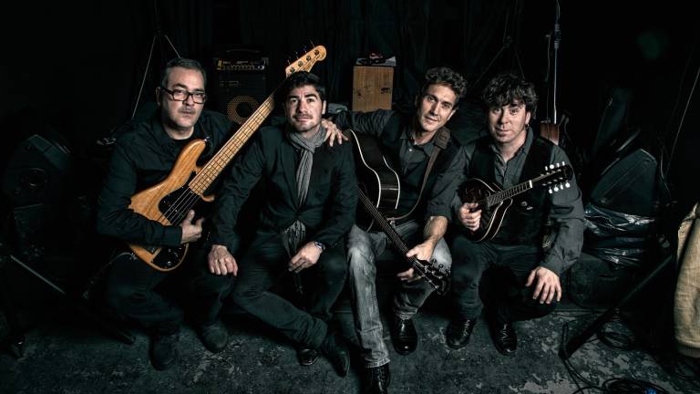 Eres de Jaén si... Te gusta la música de “Napoleón Solo” Eres de Jaén si... Te gusta la música de “Napoleón Solo”