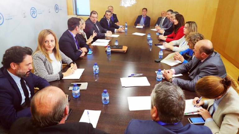 La falta de agua llega al Congreso La falta de agua llega al Congreso