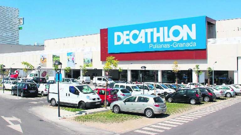 Las grandes marcas abrirán sus puertas a final de año Las grandes marcas abrirán sus puertas a final de año