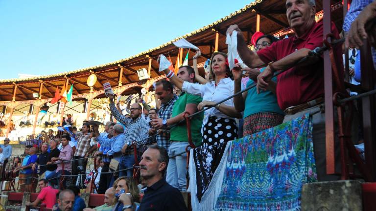 Trágica cogida a Fandiño Trágica cogida a Fandiño
