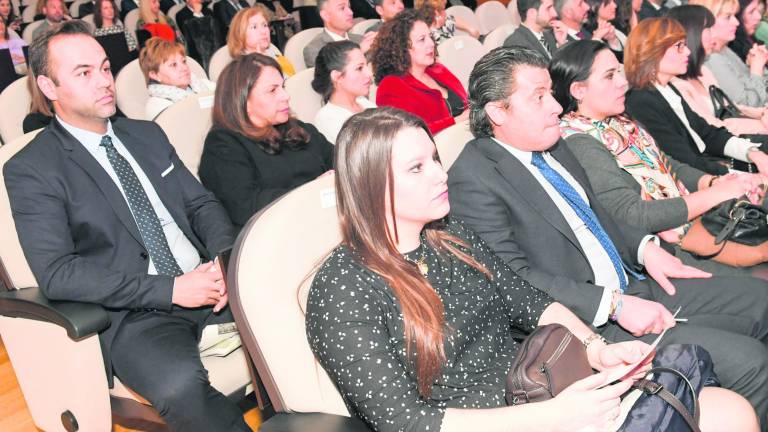 “Clece reduce los gastos, aporta eficacia y genera más innovación” “Clece reduce los gastos, aporta eficacia y genera más innovación”
