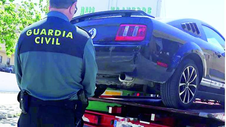 Acusados de hacerse pasar por otro para varias estafas Acusados de hacerse pasar por otro para varias estafas