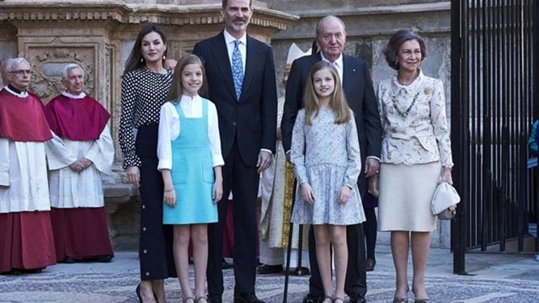 La Familia Real ganará este año 679.818 euros, un 1,6 por ciento más La Familia Real ganará este año 679.818 euros, un 1,6 por ciento más