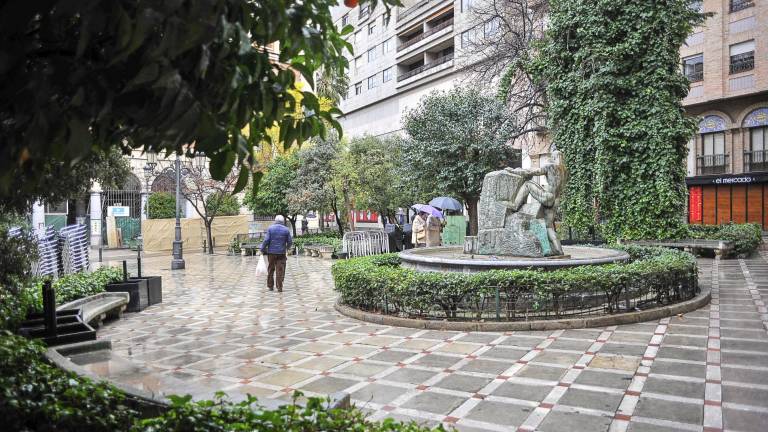 La polémica remodelación llega a la plaza Deán Mazas La polémica remodelación llega a la plaza Deán Mazas