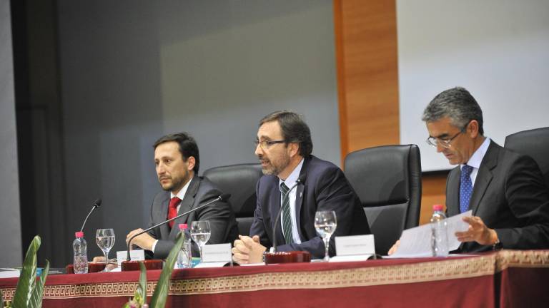 Cajamar genera debate en torno a la economía de los aceites de oliva Cajamar genera debate en torno a la economía de los aceites de oliva