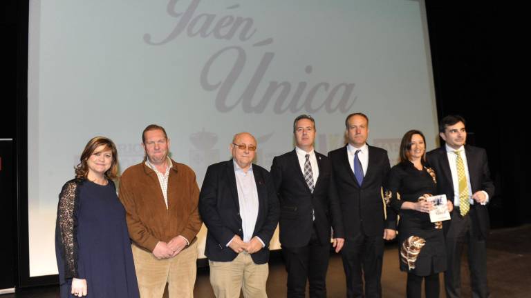 Aplauso a 250 años de una bonita historia Aplauso a 250 años de una bonita historia