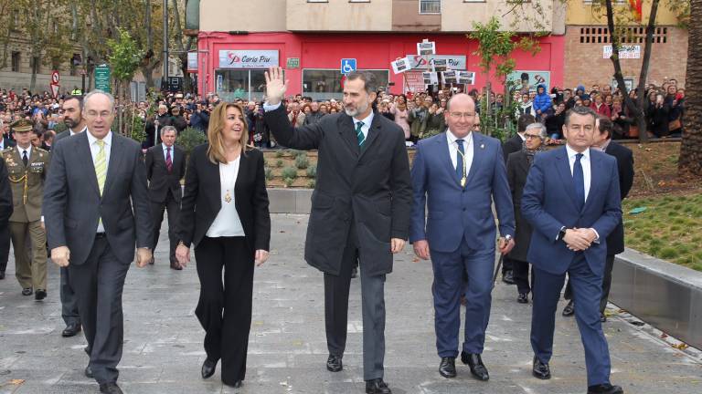 El monarca recibe el calor de centenares de jiennenses