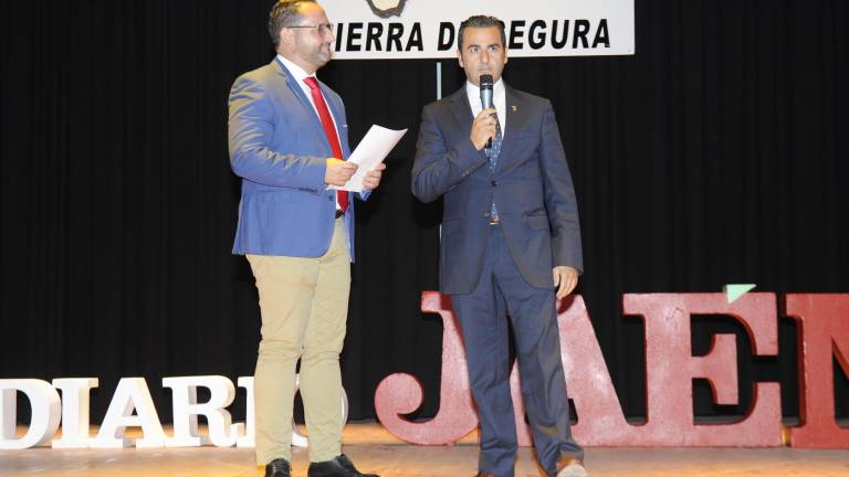 Una garantía para que el folclore propio se conserve Una garantía para que el folclore propio se conserve