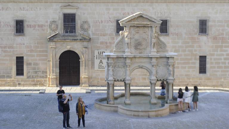 La pequeña pantalla ofrece un paseo por la Baeza eterna La pequeña pantalla ofrece un paseo por la Baeza eterna