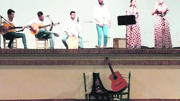 Los romeros unen sus voces para ayudar a Celia Garrido Los romeros unen sus voces para ayudar a Celia Garrido