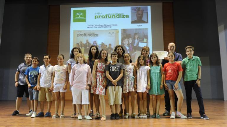 Formación más allá de las aulas Formación más allá de las aulas